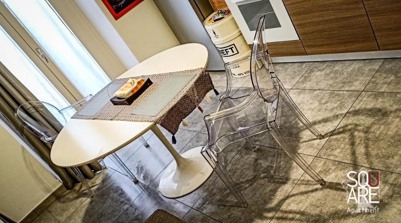 Mr Square Apartment Катания Екстериор снимка