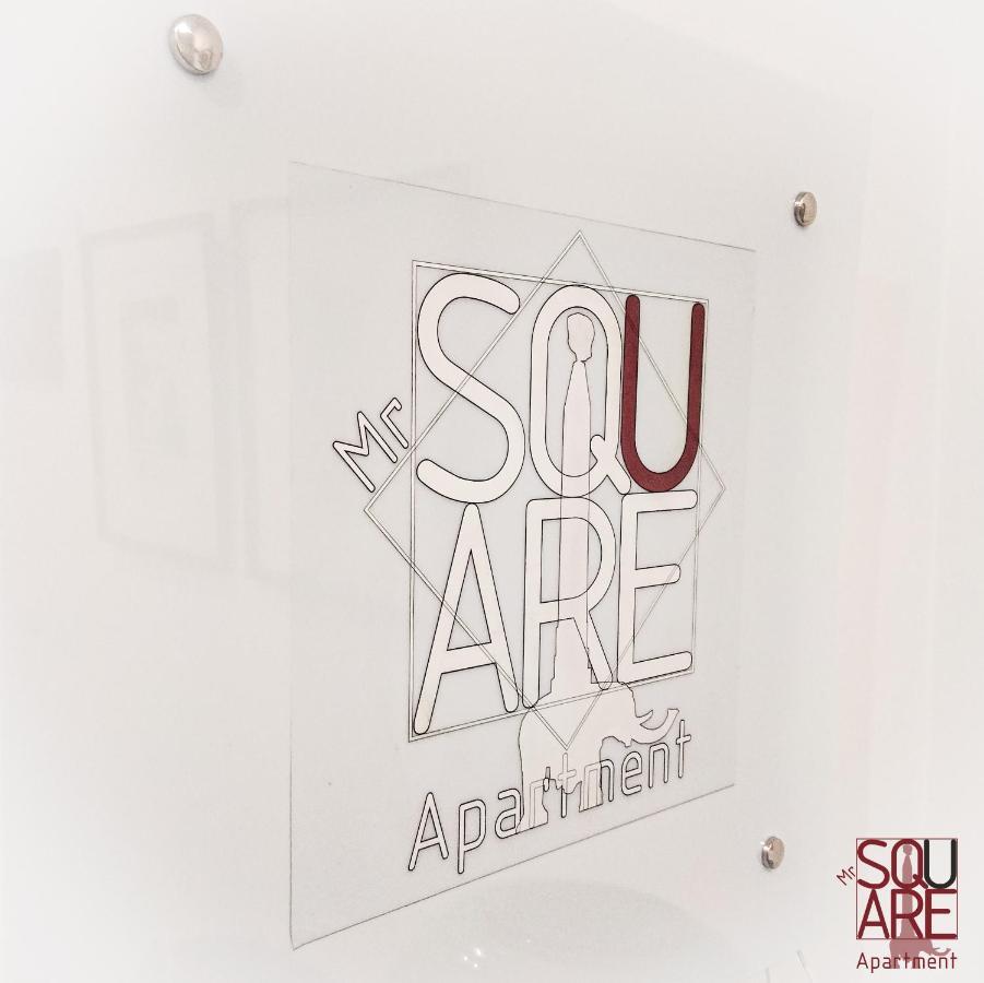 Mr Square Apartment Катания Екстериор снимка