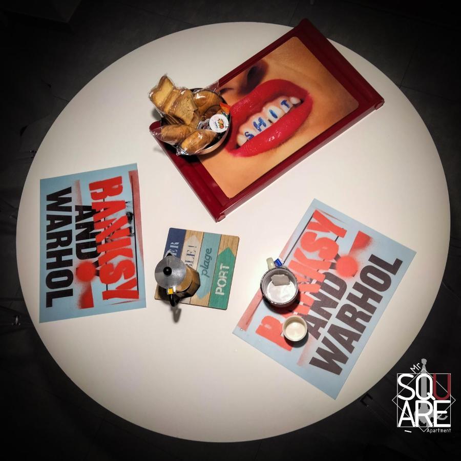 Mr Square Apartment Катания Екстериор снимка