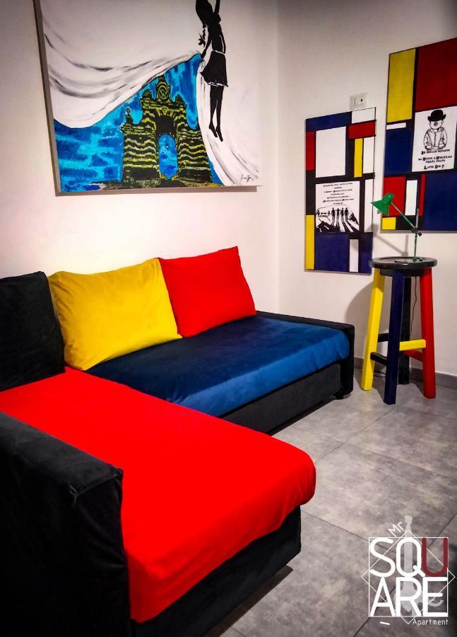 Mr Square Apartment Катания Екстериор снимка